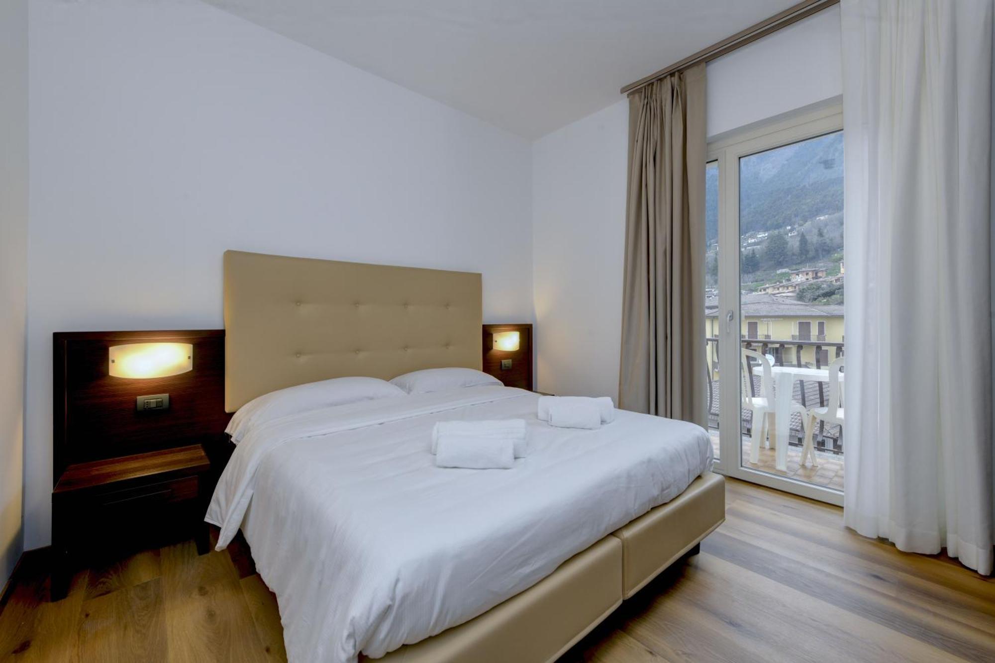 Hotel Bellavista Тіньяле Екстер'єр фото