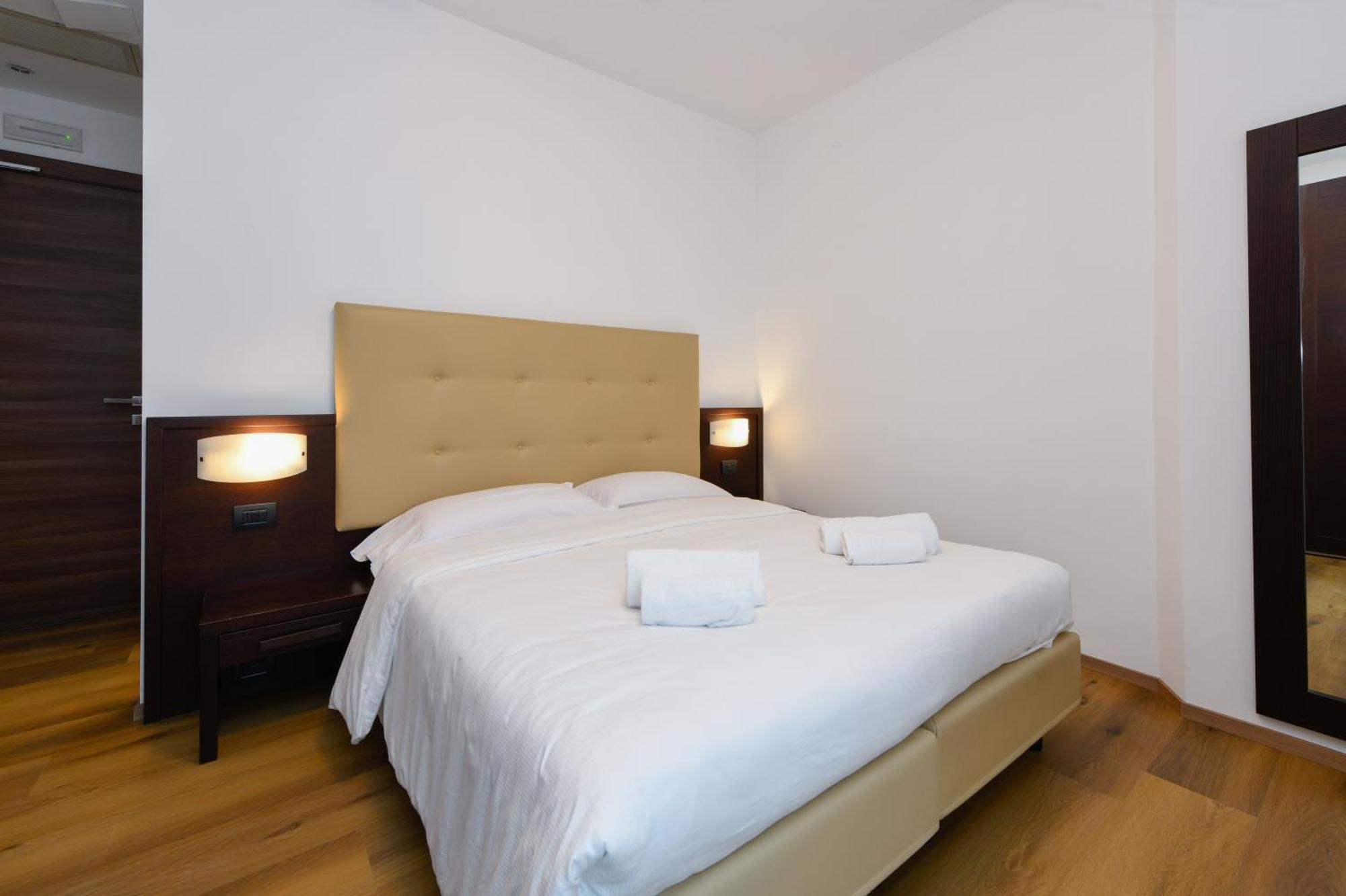 Hotel Bellavista Тіньяле Екстер'єр фото