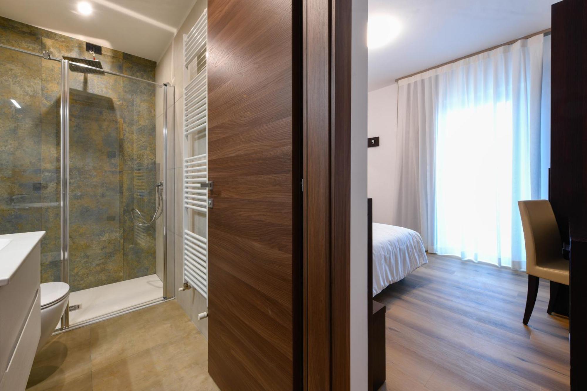 Hotel Bellavista Тіньяле Екстер'єр фото
