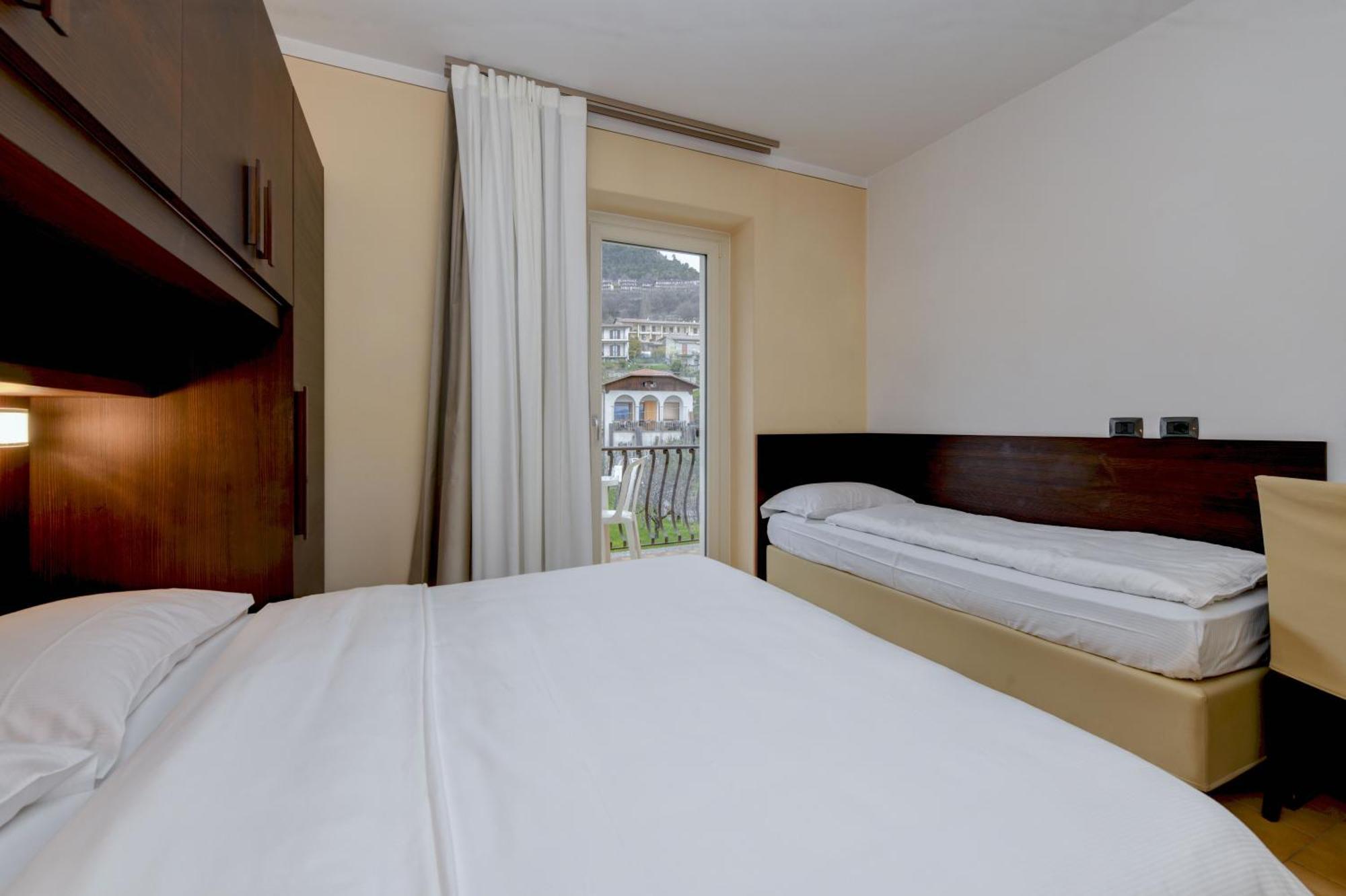 Hotel Bellavista Тіньяле Екстер'єр фото